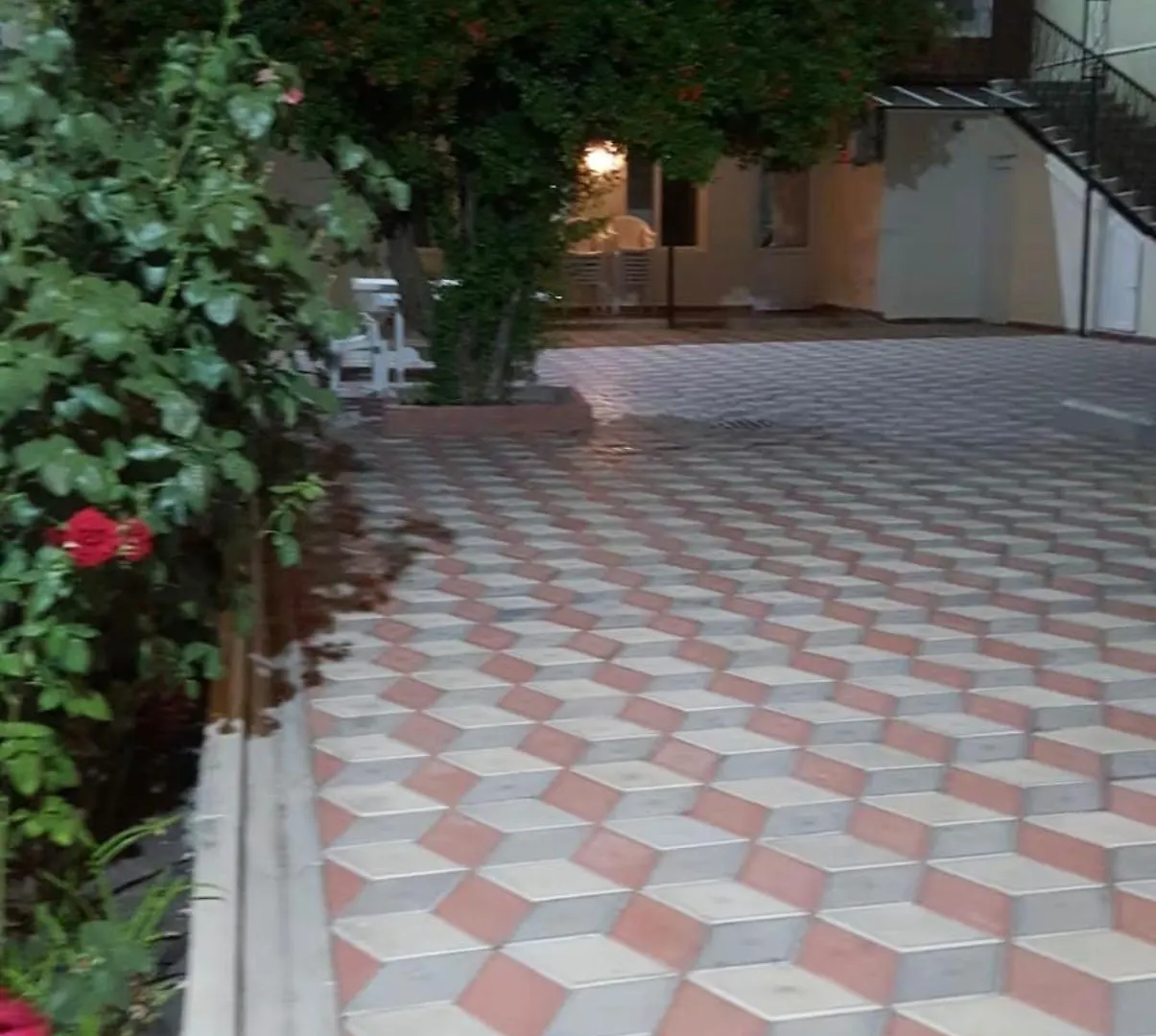 Apartments In Old Τυφλίδα