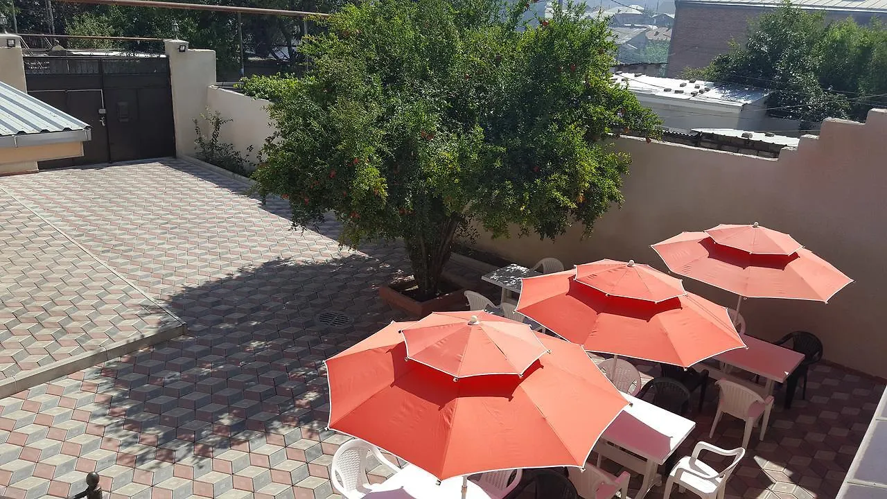 Apartments In Old Τυφλίδα